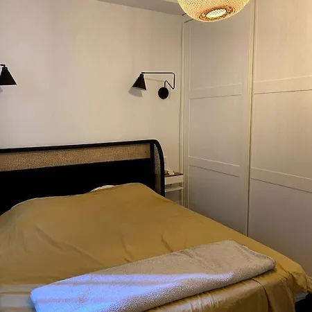 Appartamento Parisien Lumineux Et