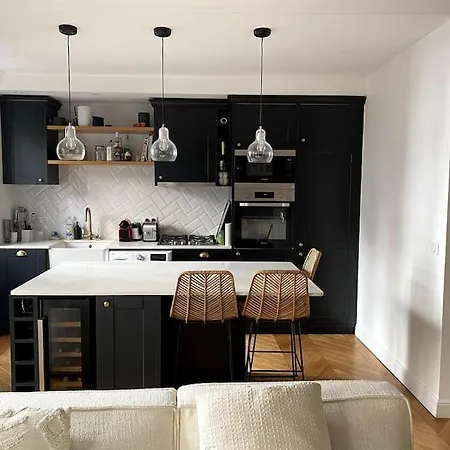 Parisien Lumineux Et Apartment